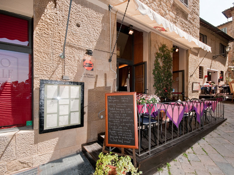 Allegroitalia Nazionale Volterra Hotel Exterior photo