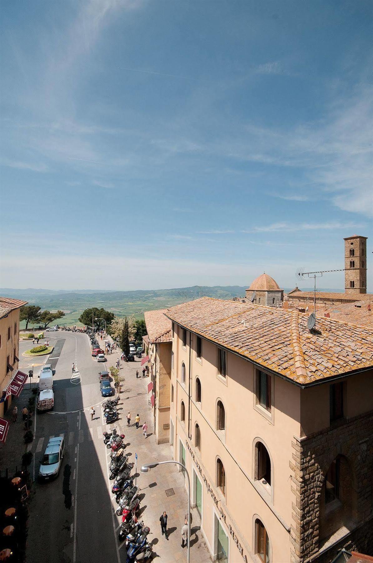 Allegroitalia Nazionale Volterra Hotel Exterior photo